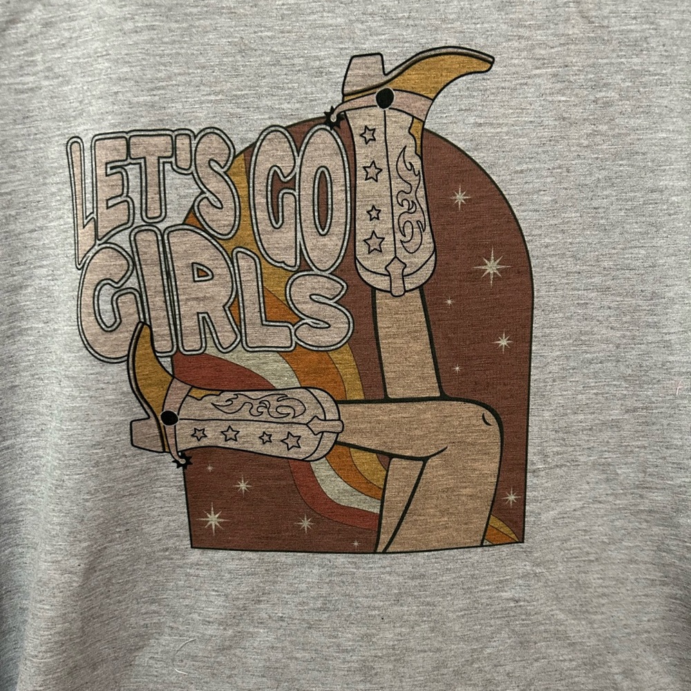New - Let’s go girls graphic short sleeve tee size large